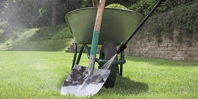 Cleaning garden machines
